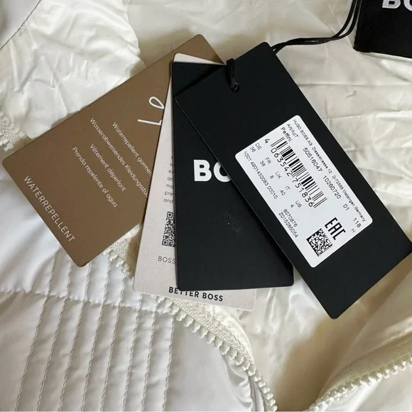 BOSS Hugo Boss Quilted Puffer Vest Dress NWT 4 Hooded Belt Water Repellent Ecru - Picture 8 of 12